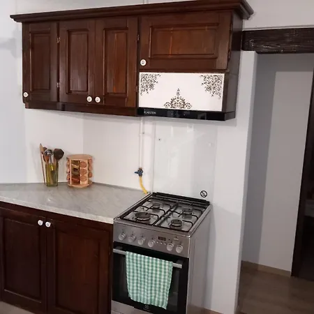 Saba Vendeghaz شقة تابولتْسا