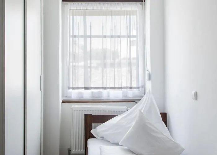 Saba Vendeghaz Lägenhet